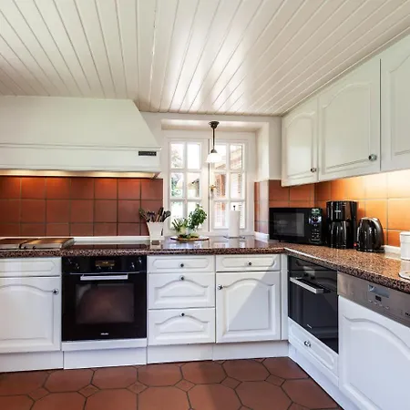 펜션 Cozy Mansion In With Private Pool And Sauna Klein Barkau