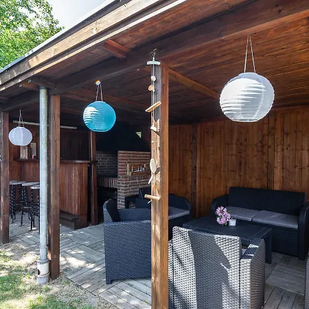 Cozy Mansion In With Private Pool And Sauna 펜션 Klein Barkau