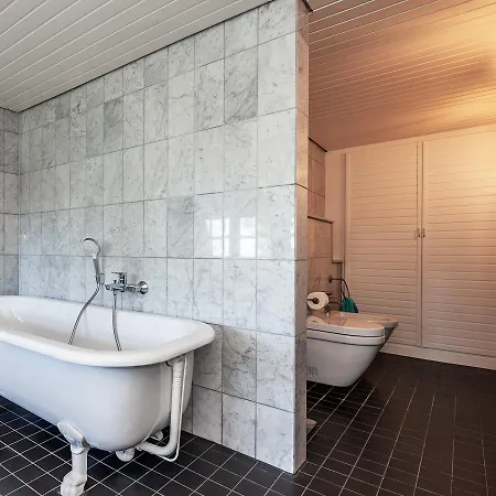펜션 Cozy Mansion In With Private Pool And Sauna