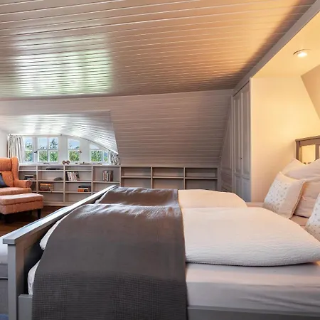 Cozy Mansion In With Private Pool And Sauna